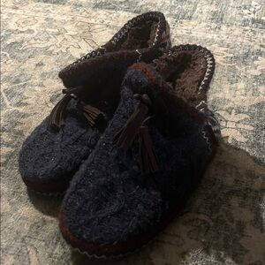 Mike Luks Penny Slippers